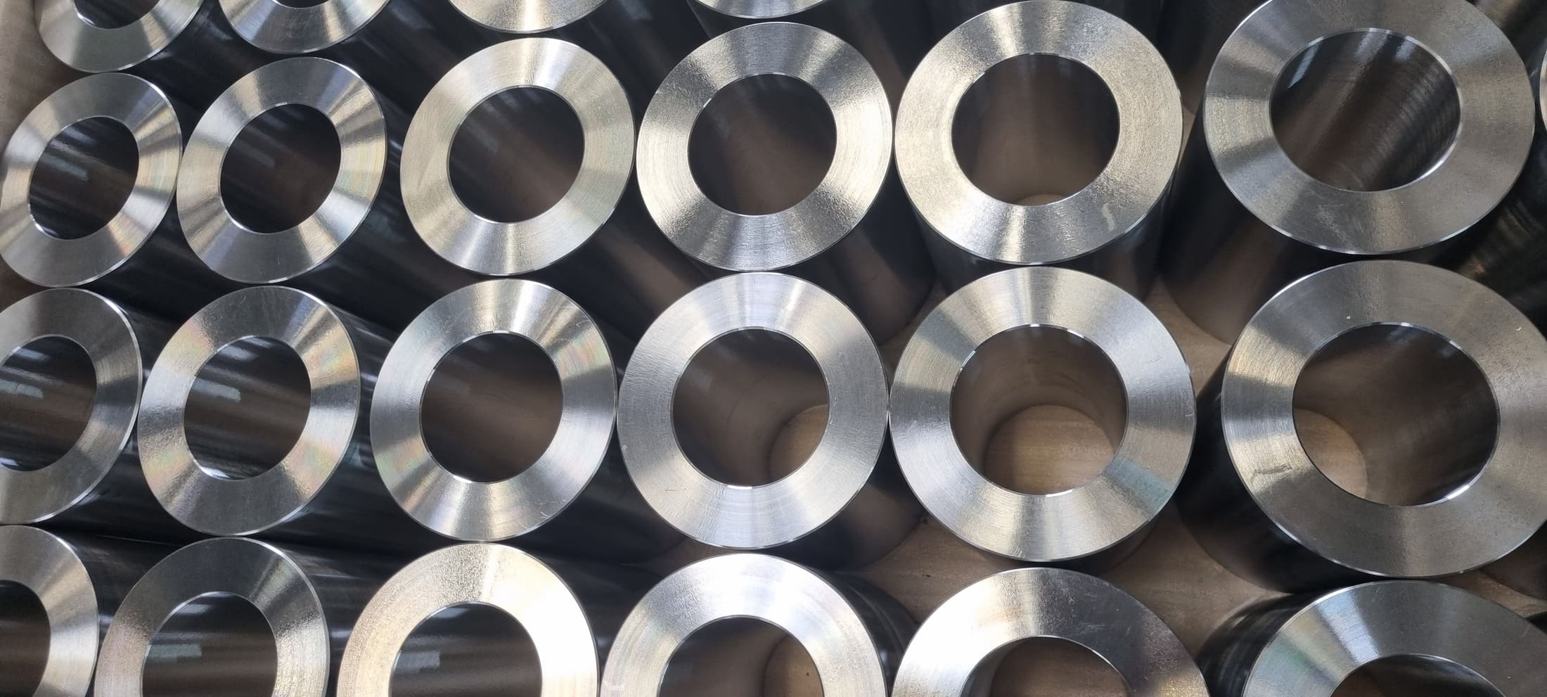 ConceptMetal-20220505_120812 - TITANIUM