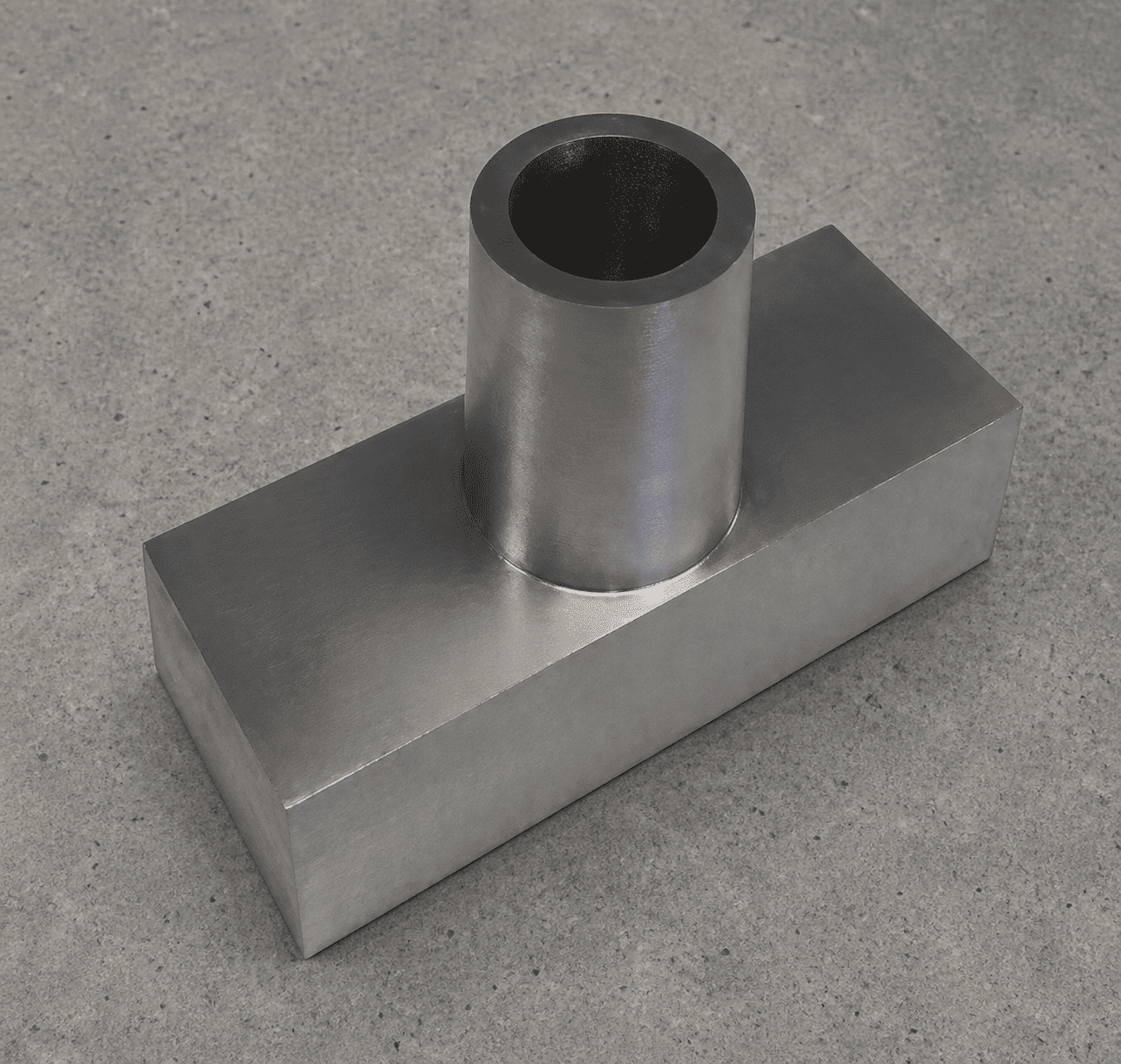 ConceptMetal-ELECTRODE W